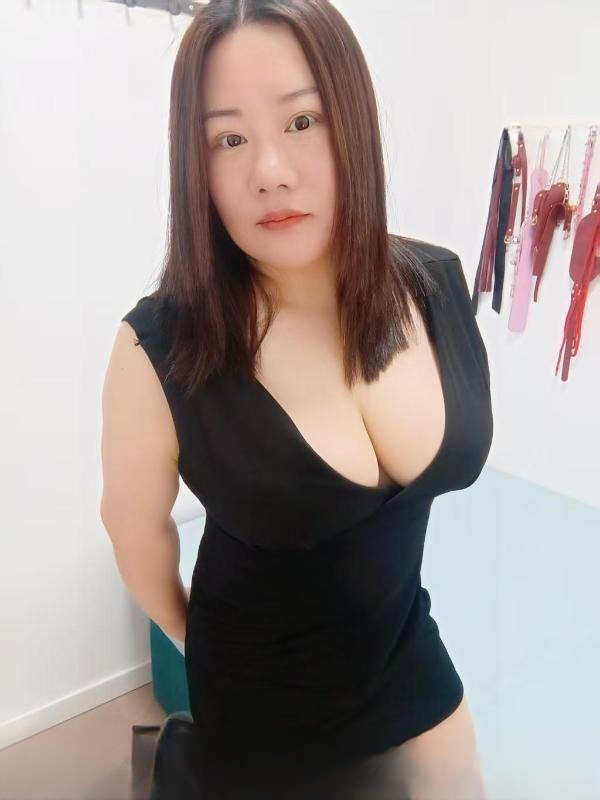 长宁巨乳如意 图 3
