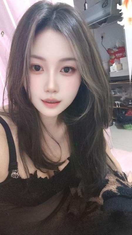 回锅大胸骚女夏老师