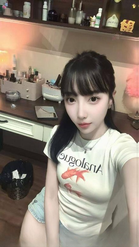 园区性感小骚逼可欣 图 3