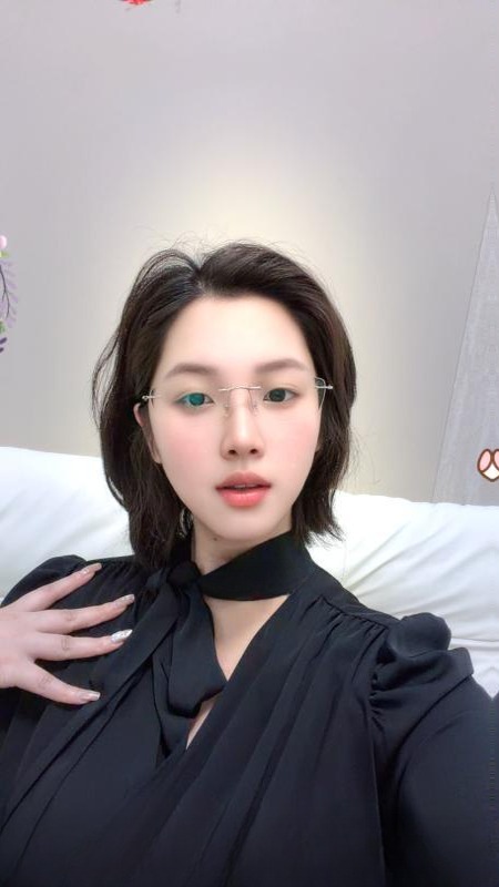 上城气质短发御姐 图 3