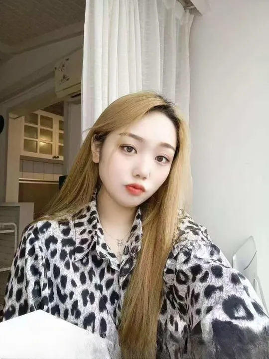 纯爱御姐情子