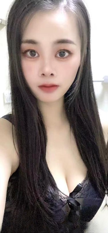 白嫩大长腿