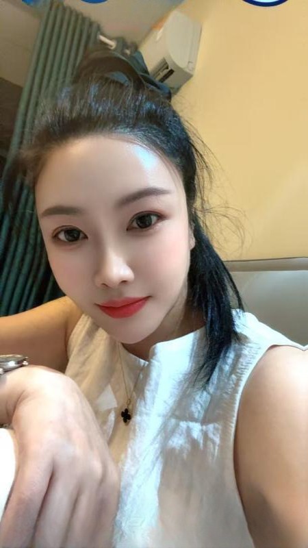 黑丝邻家小姐姐