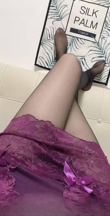 白嫩大长腿 图 2