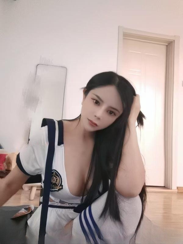 木瓜奶少妇菲菲 图 3