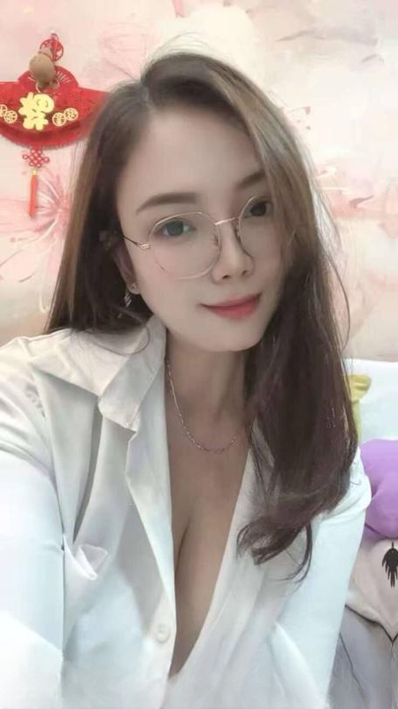 骚货馨姐回归 图 2
