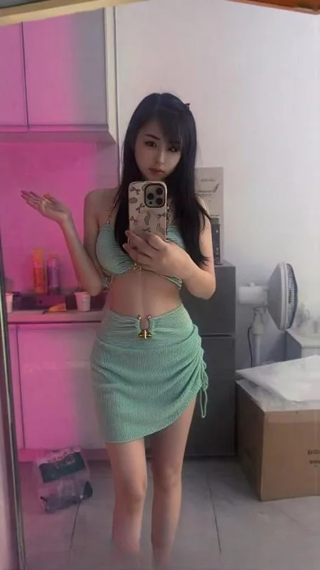 大学城骚女莞式服务 图 4