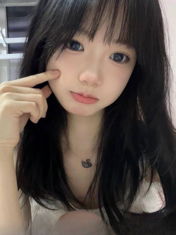 00后小萝莉