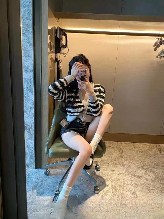 城关大胸姐姐不错 图 2