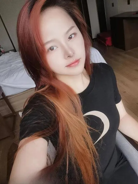 170健身骚御姐
