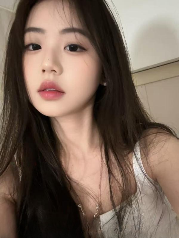 清纯闷骚七七