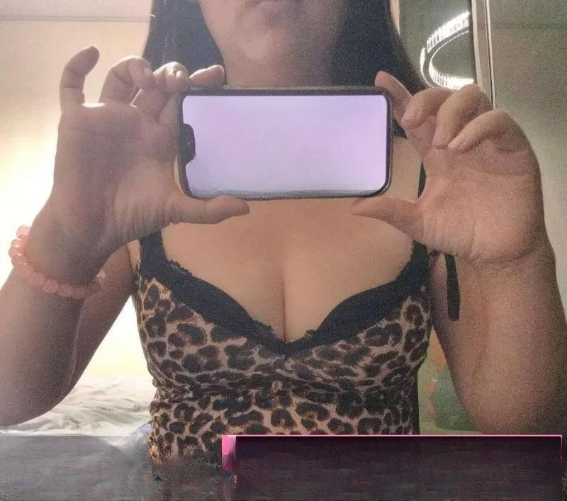 三通SM吞精母狗 图 2