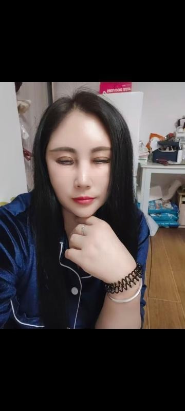瑶海娇羞熟女 图 2