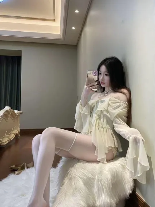 00后妹子下海兼职