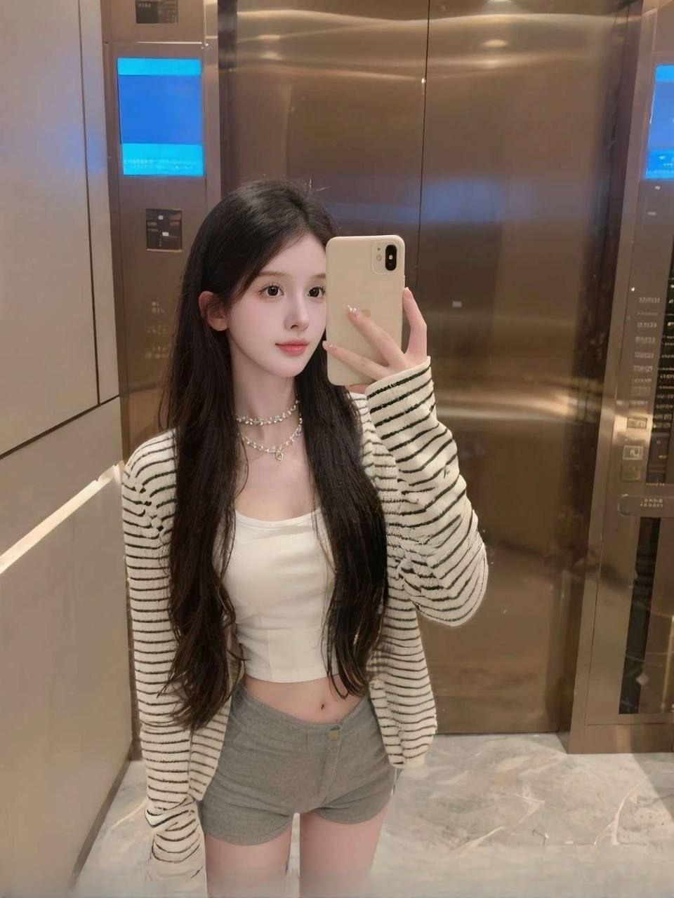 巨乳妹兼职 图 2