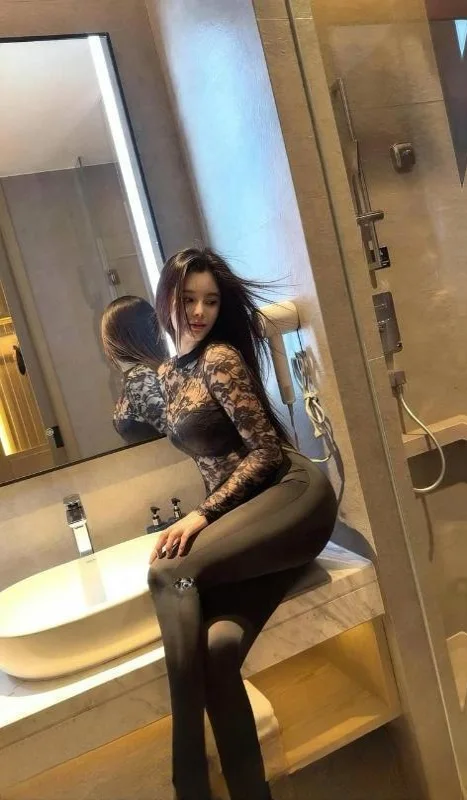 丰满翘臀美少妇若兰 图 3