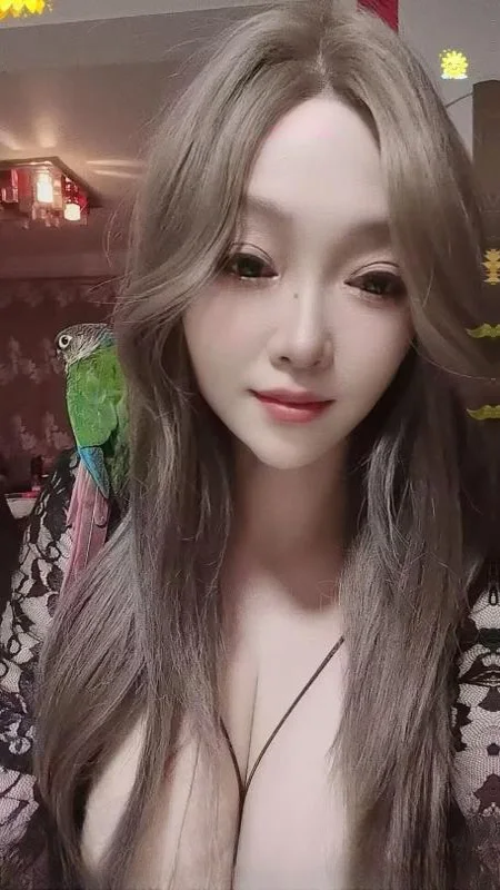 铁西大奶喷水少妇