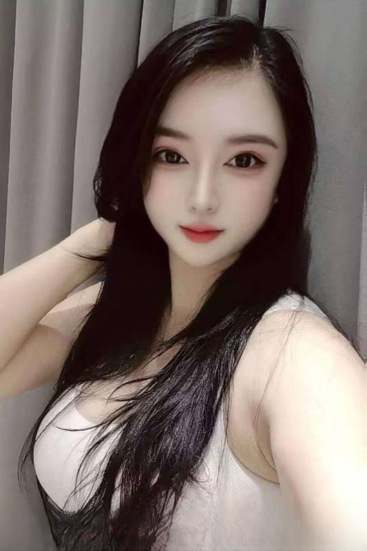 骚秘书就位 图 2