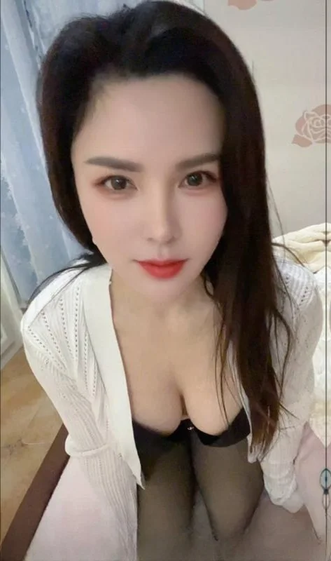 郑州翘臀御姐晴晴 图 4