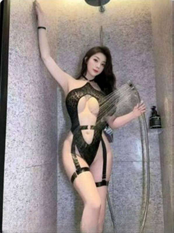 性感风骚妖精吉吉 图 2