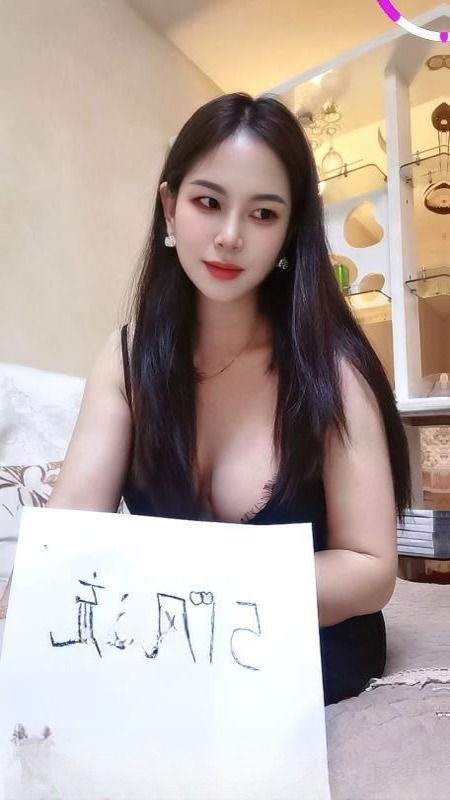 北郊轻熟女 图 2