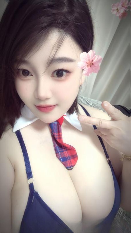 拱墅G奶巨乳娜美