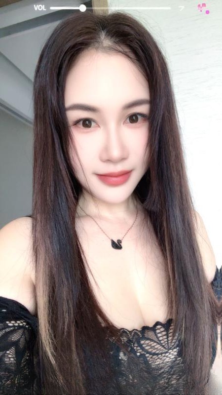 性感服务型妹子 图 2