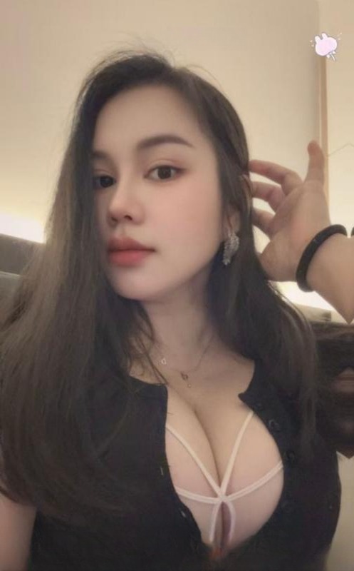 服务型巨乳骚妇 图 2
