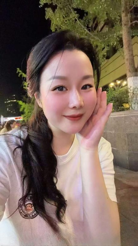骚货川妹希希 图 4