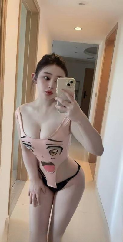 黄岛性感大胸妹子