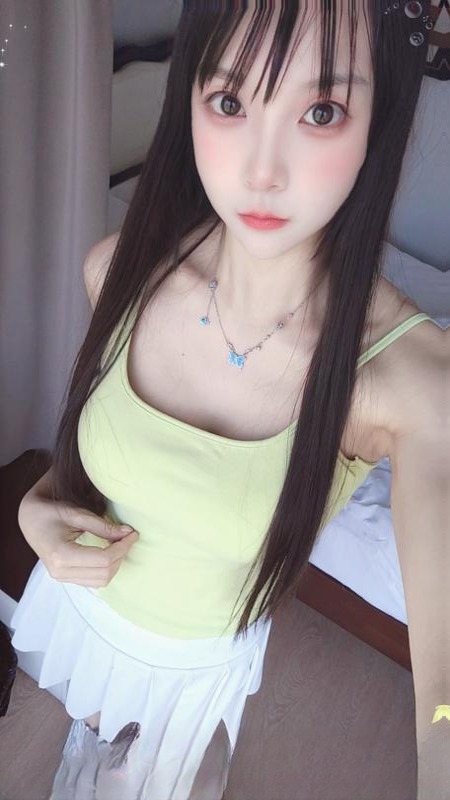上城身材苗条少妇青青
