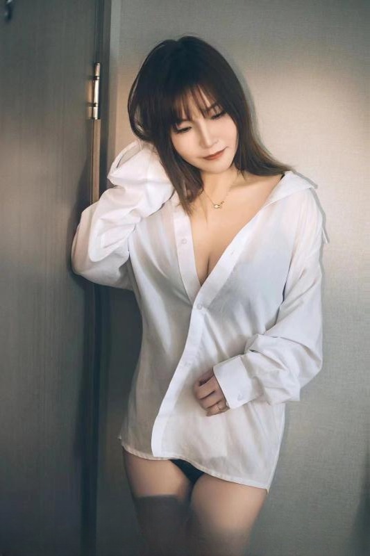 六合妍妍