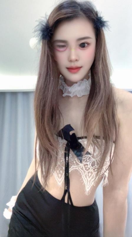 昆山偶遇性感尤物 图 2
