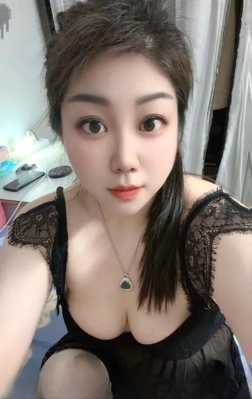 越秀少妇熏衣草 图 3