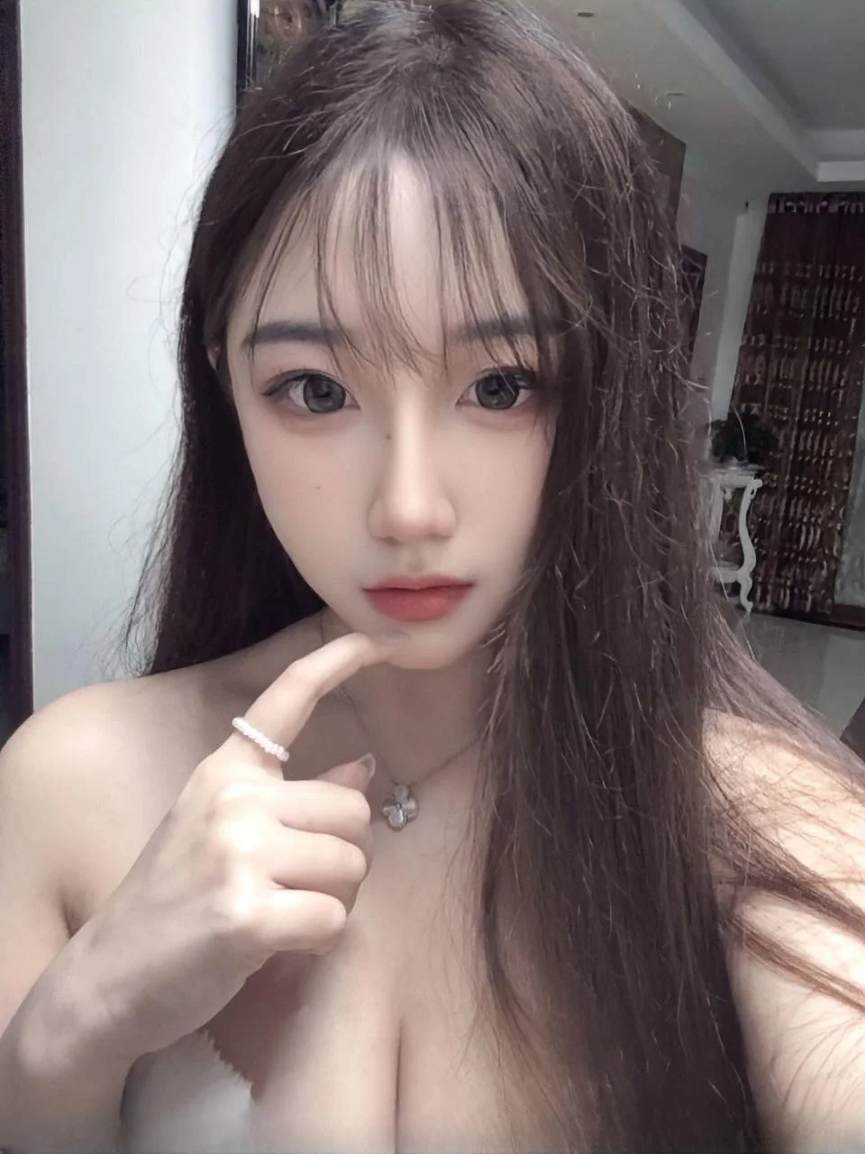 漂亮风骚气质老师 图 2