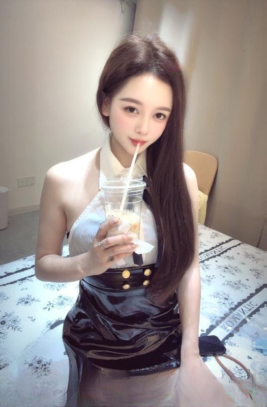 风骚小姨妹 图 2