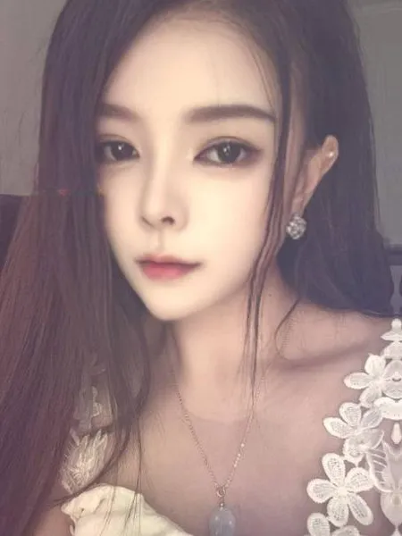 体验感极佳大奶妹子