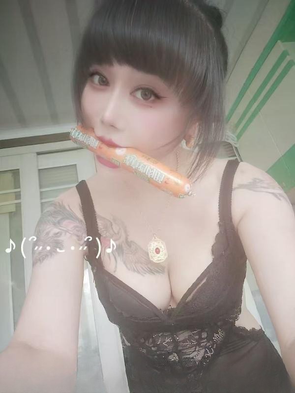 超会玩的双插少妇 图 3
