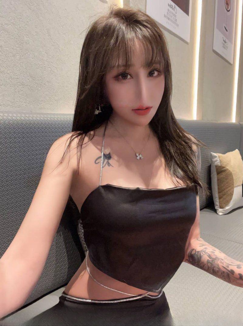 返食嘉嘉妹子 图 2
