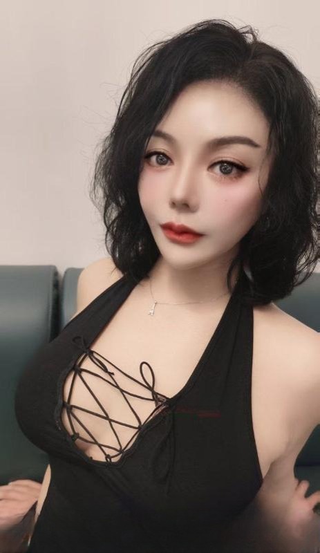 丰满性感大嫂琳达 图 2