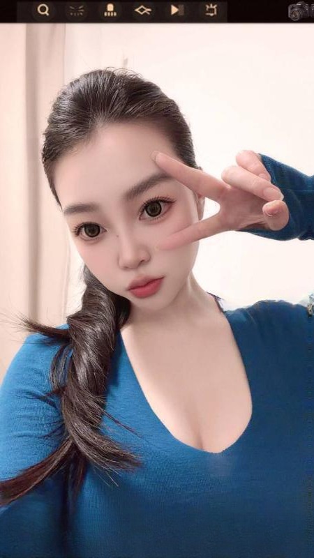 普拉提教练七七