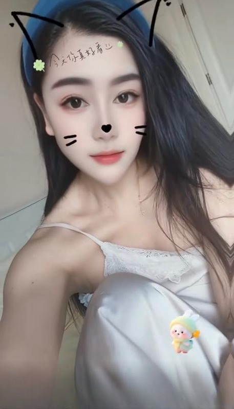 佳佳服務美女
