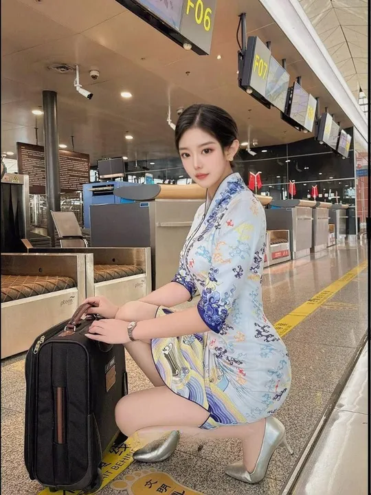 御姐粉鲍非常爽