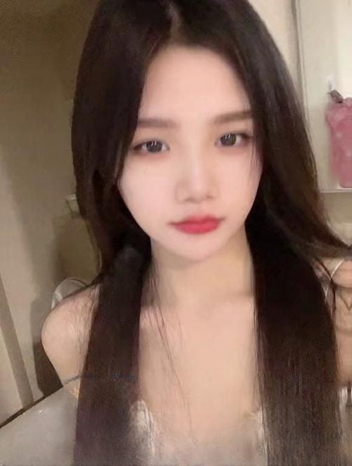 嫩的出水小妹