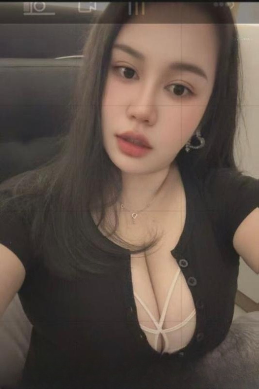 服务型巨乳骚妇 图 3