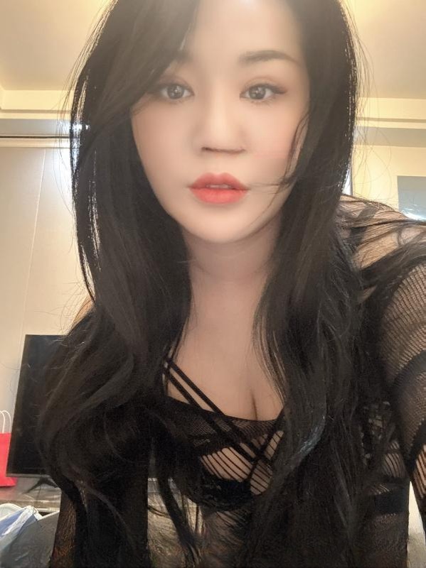 滨江服务系美臀少妇