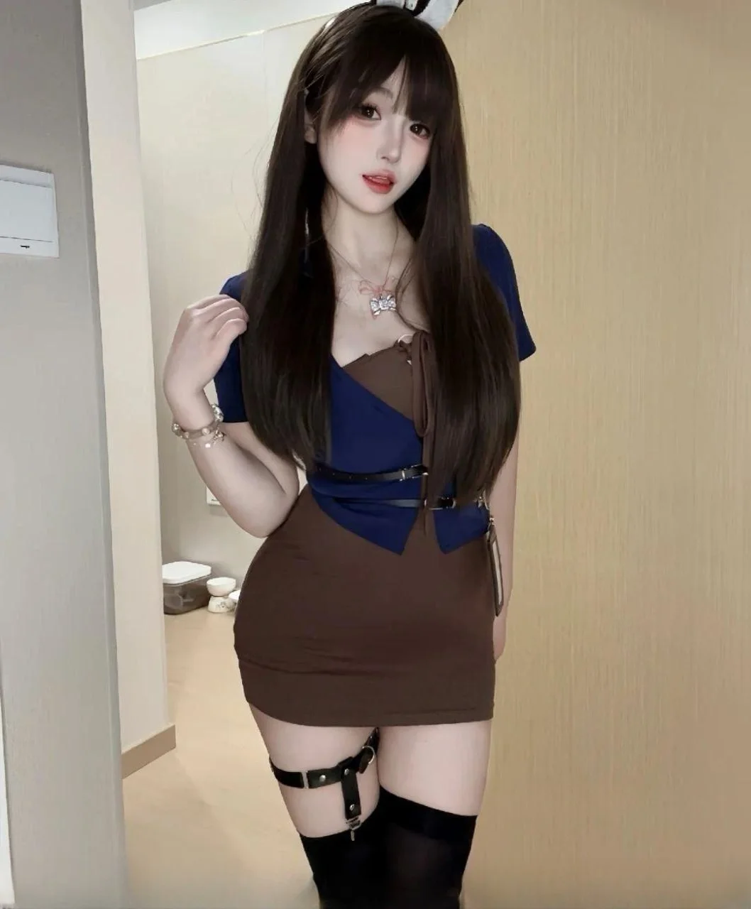 白虎嫩嫩小妹