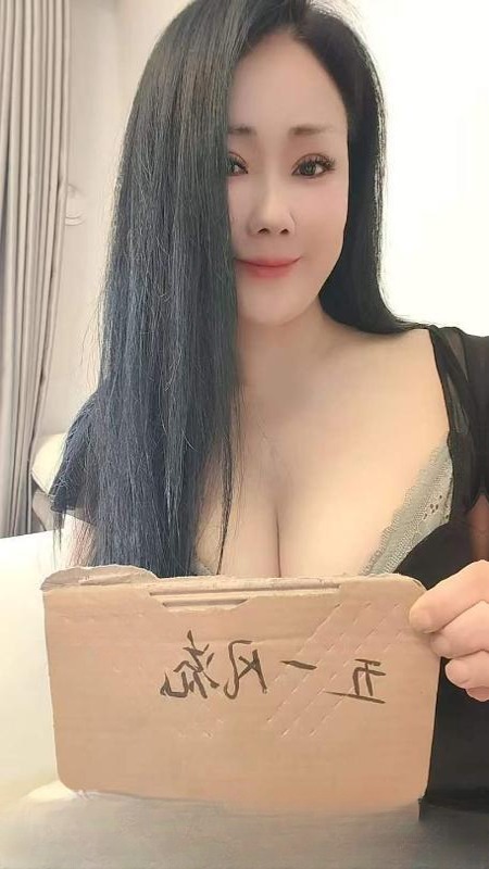 昆山大屁股熟女
