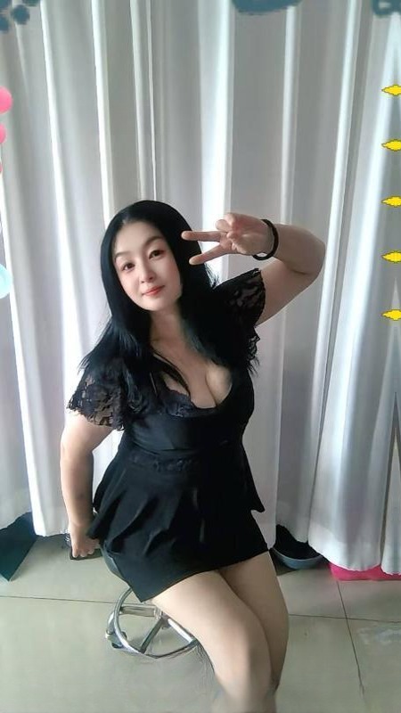 风骚服务熟女姐姐