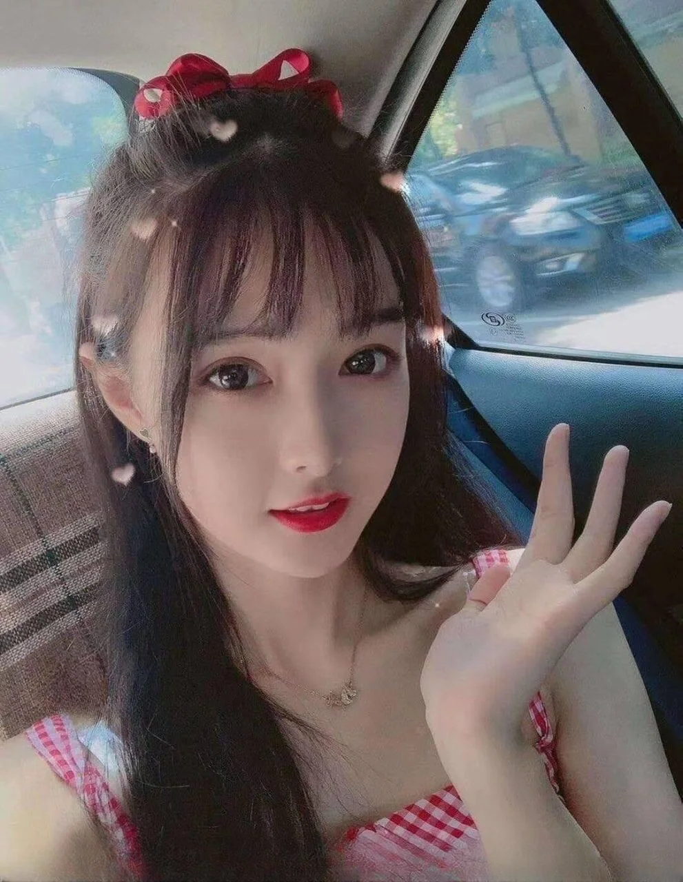 双马尾骚气水蜜桃 图 2
